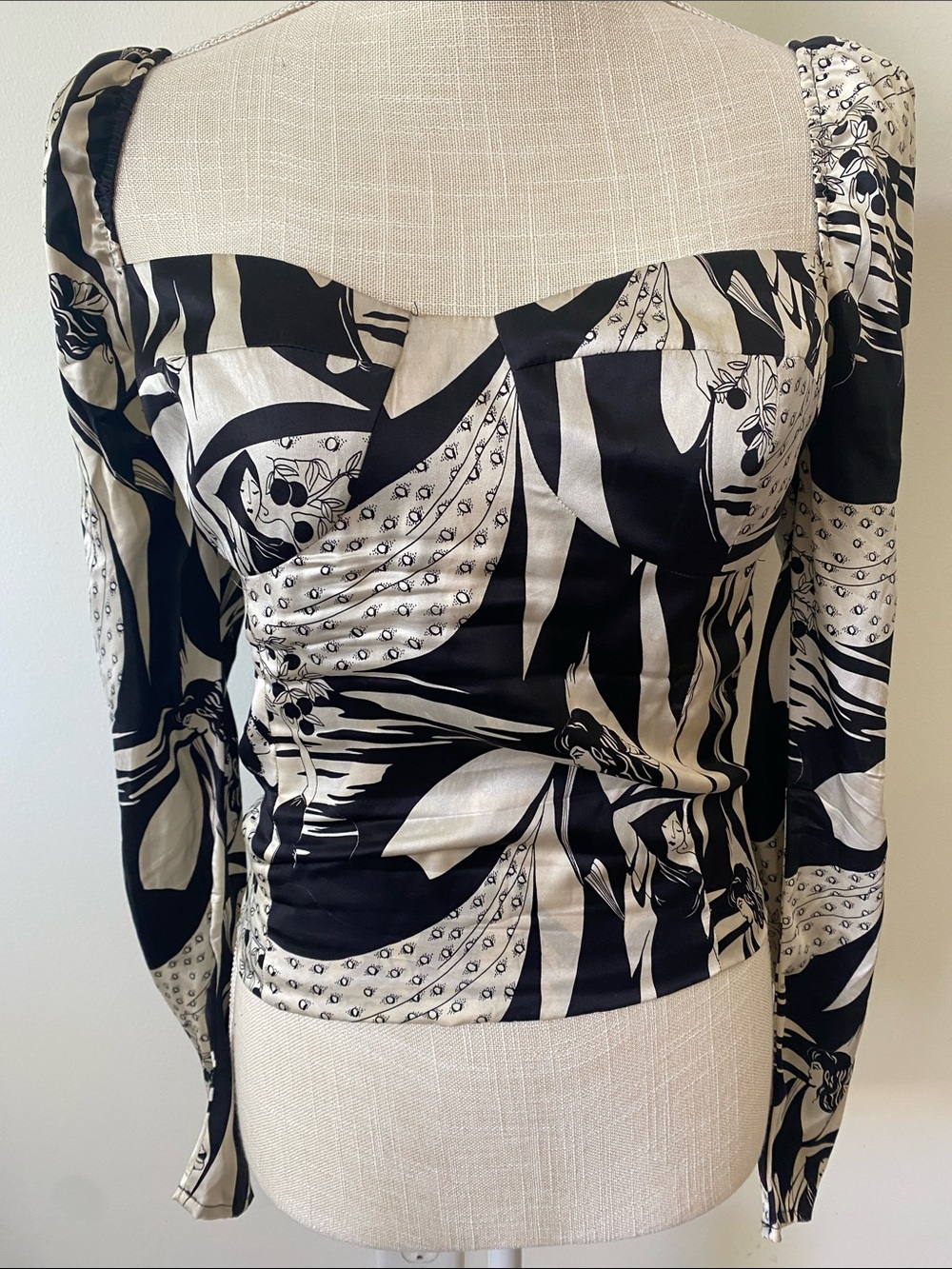 Reformation Black and Cream Printed Long-Sleeve silk Pizarro Top 6
